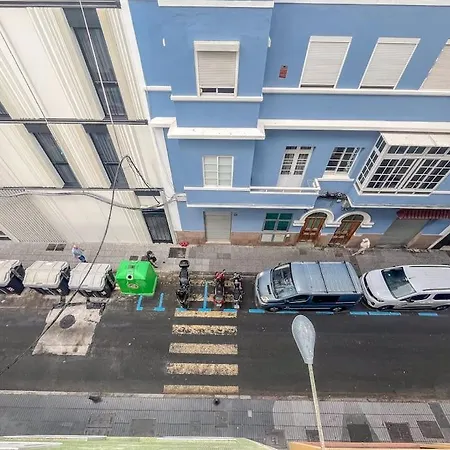 Piso Playa Canteras شقة