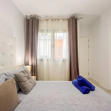 Piso Playa Canteras Apartment