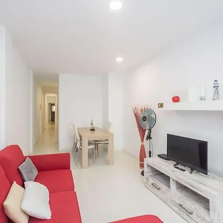 Piso Playa Canteras Apartment *
